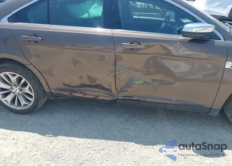 2015 Ford Taurus Limited z USA, uszkodzony, nr VIN 1FAHP2F87FG114378